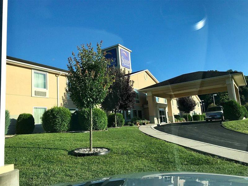 Quality Inn & Suites Chambersburg Kültér fotó